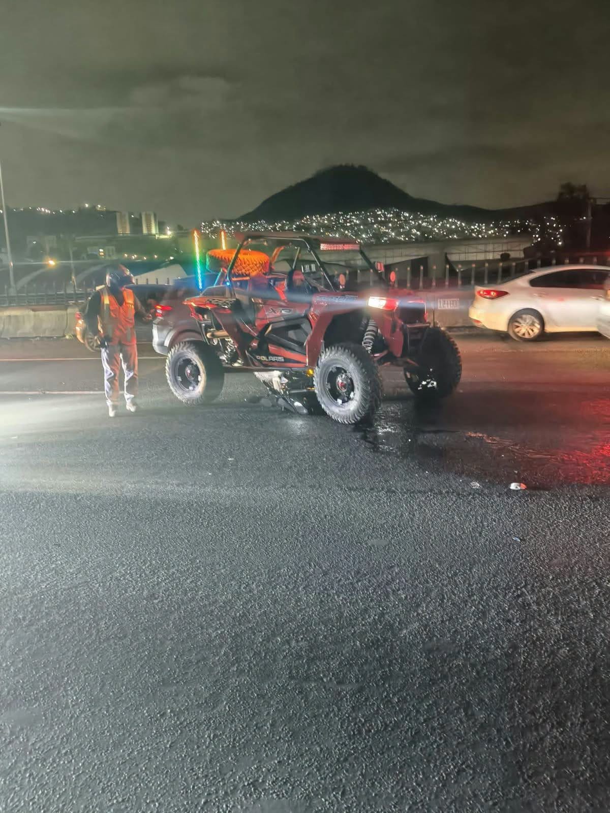 Ataque armado contra vehículo Razer genera movilización en la México-Pachuca Post feature image