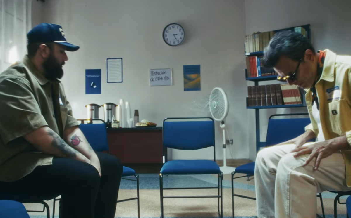 ¡Sorpresa musical! Jumbo y Carín León unen sus voces en “Adiós Inocencia” Post feature image