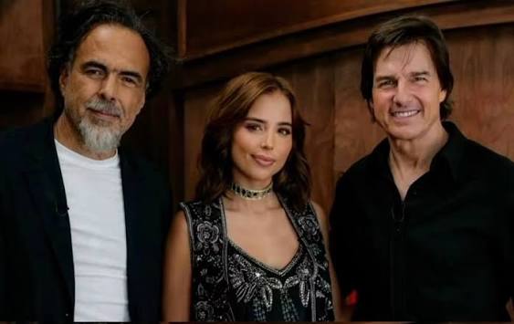 Majo sale de protocolo y sorprende a Tom Cruise Post feature image