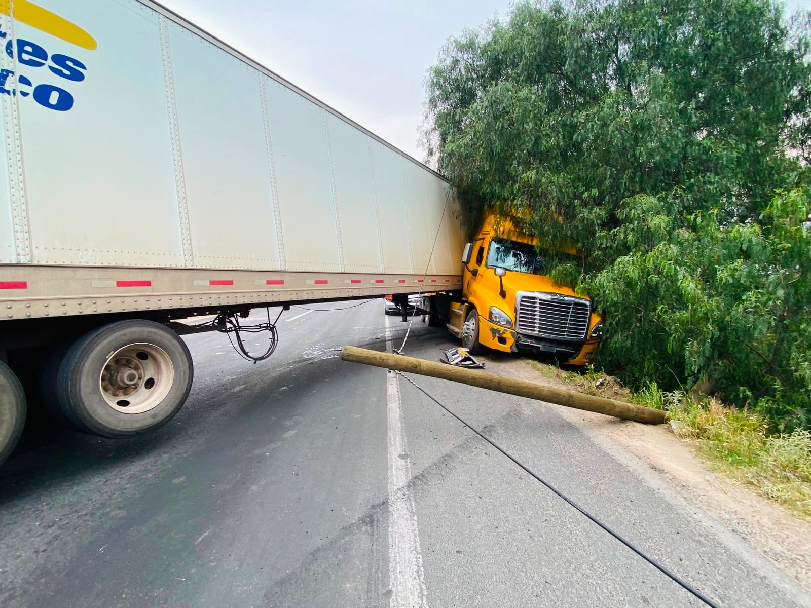 Un lesionado en accidente en la Jorobas-Tula