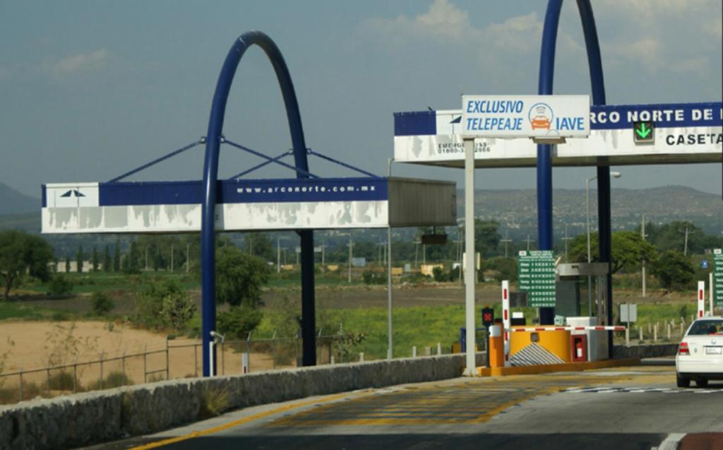 Asaltan a trailero en Hidalgo y lo abandonan en el Arco Norte; transportaba chiles rumbo a Tulancingo