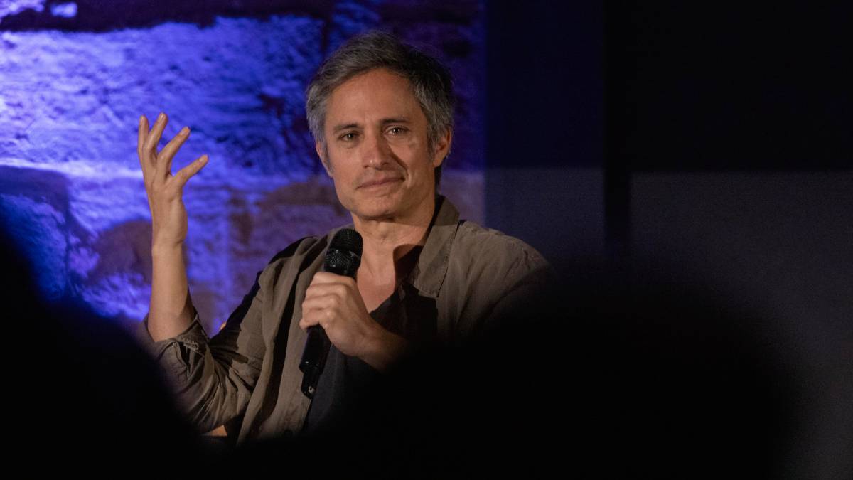 "Hacer cine es un acto de fe": Gael García Bernal defiende crear sin pensar en el éxito