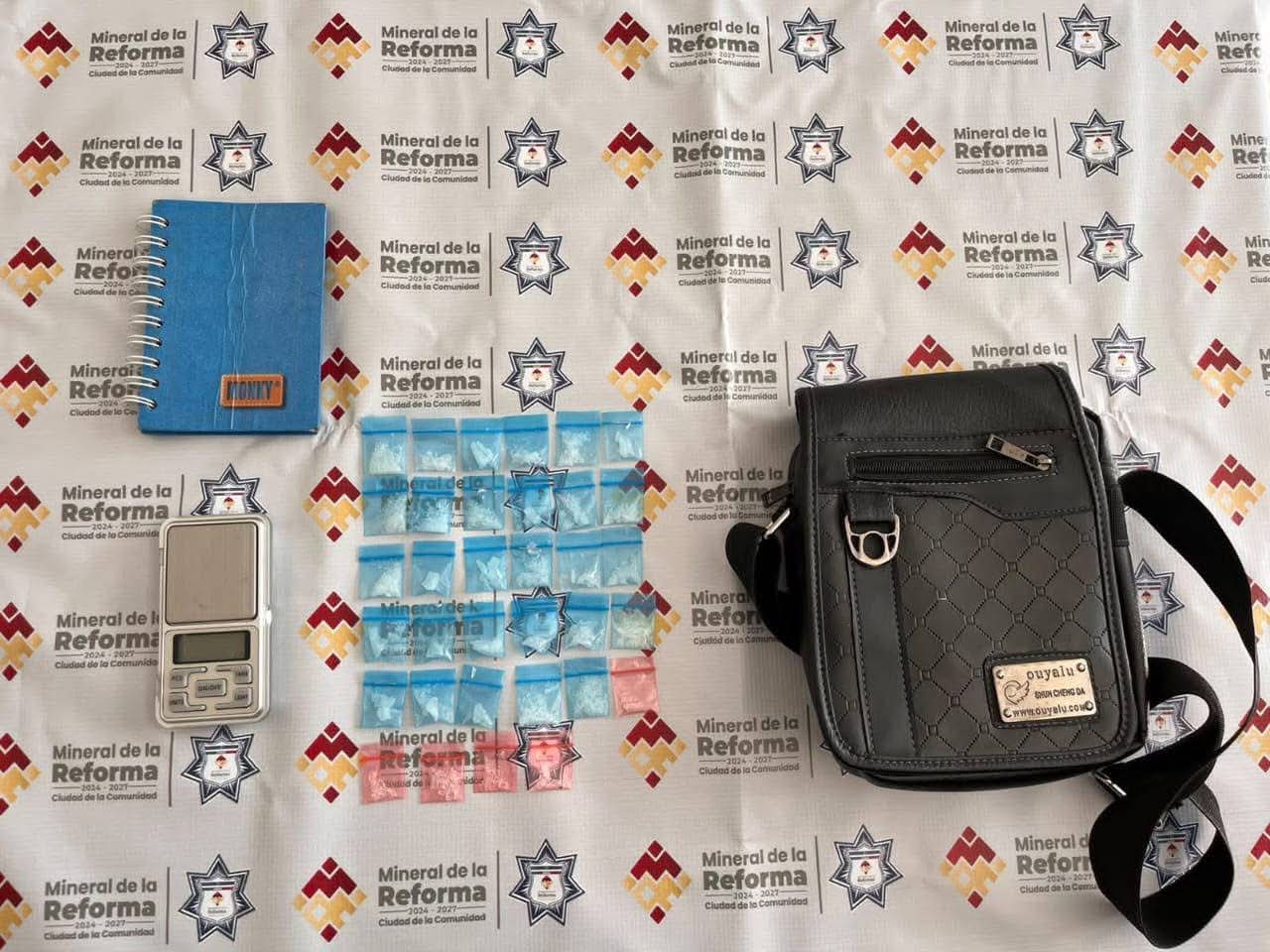 Detienen a mujer con presunta droga imagen destacada