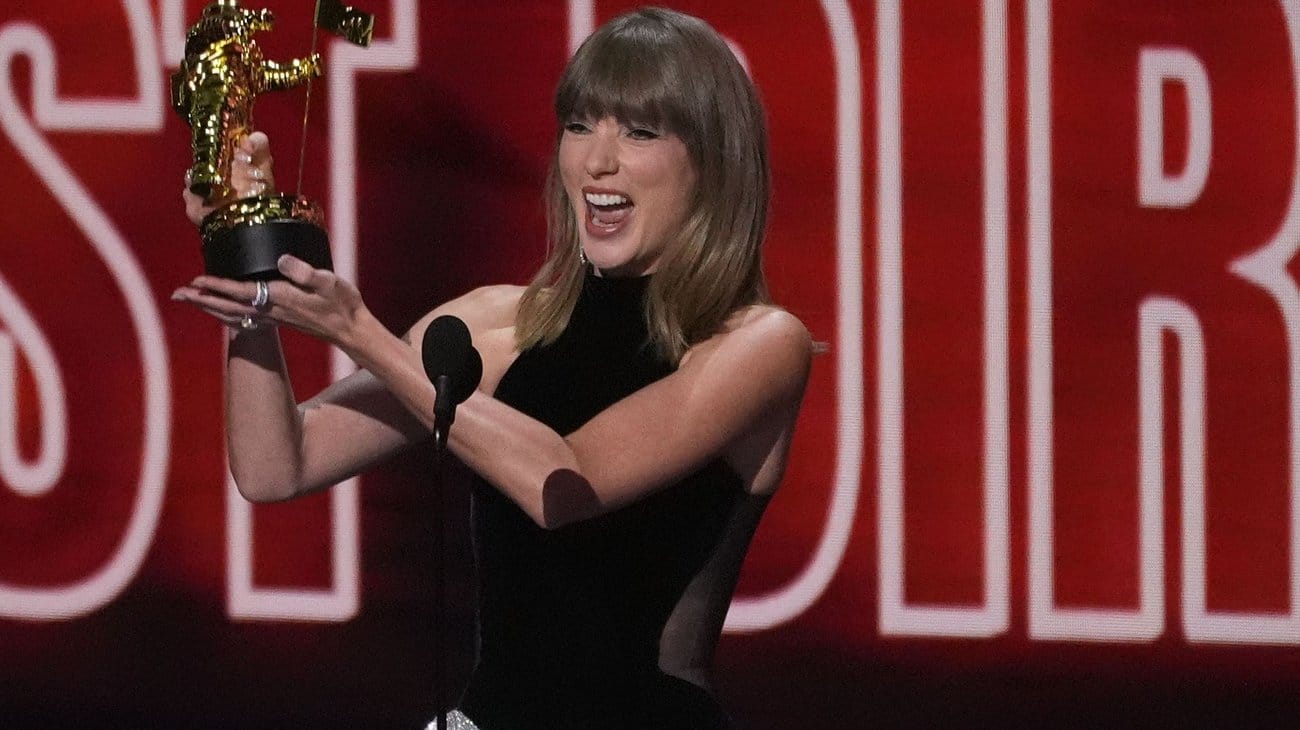Taylor Swift hace historia: alcanza récord y se lleva el premio a Mejor Video imagen destacada