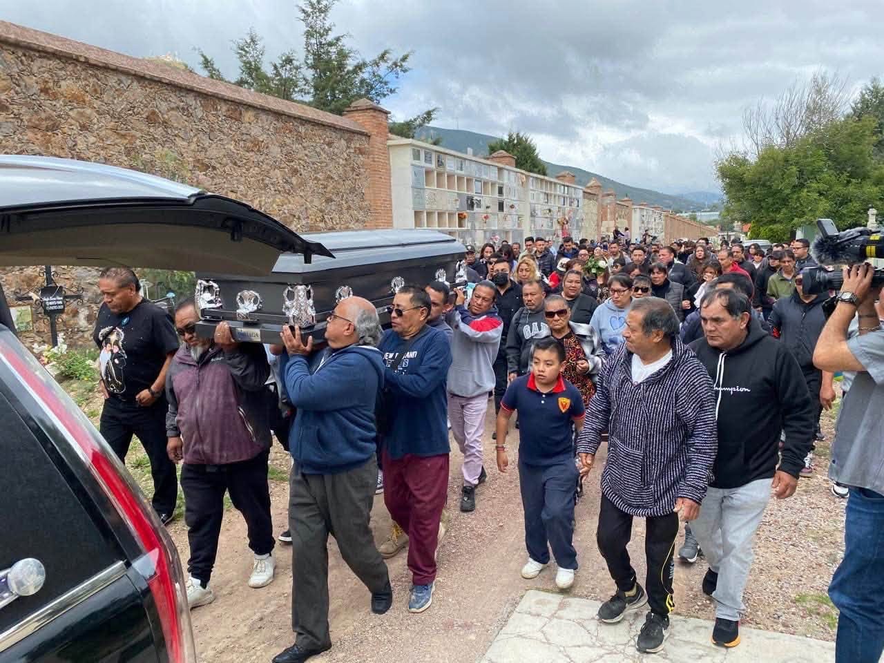 Despiden a “El Búho”, réferi hidalguense; investigan su muerte durante función de lucha libre imagen destacada