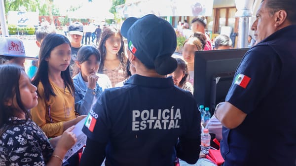 Estudiantes de Tlanchinol participan en jornada de Ciudad Policía en Tuzoofari