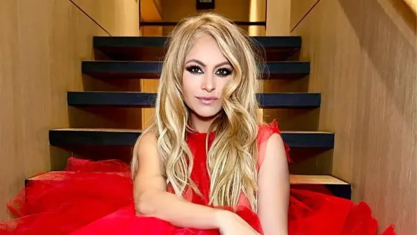 Diseñador acusa a Paulina Rubio de no pagar vestido de alta costura y presenta demanda