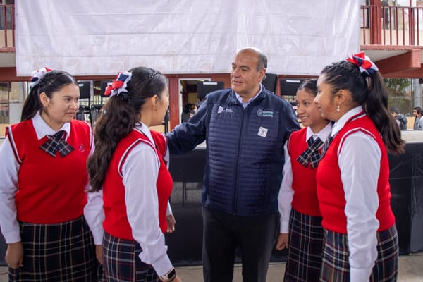 Regresan a clases 569 mil estudiantes de educación básica en Hidalgo
