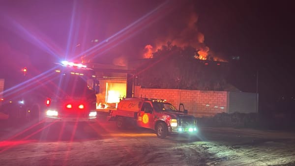 Incendio en bodega en Tepeji del Río