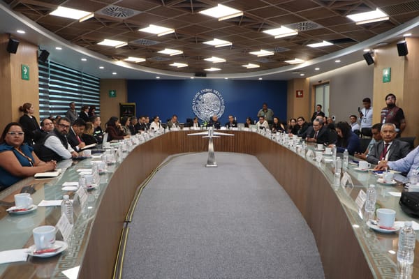Impulsan proyectos de movilidad y conectividad en torno al AIFA
