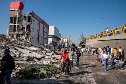 Terremoto de 7.4 sacude Colombia; al menos 22 muertos y severos daños en varias ciudades