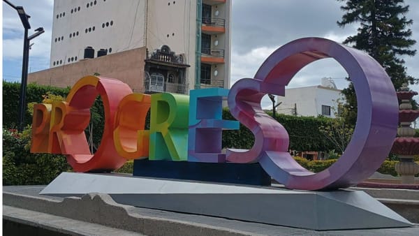 Progreso de Obregón ofrece disculpa a artista por modificar obra “Letras Progreso”