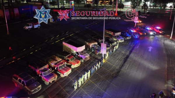 Aseguran 12 camionetas y más de 13 mil litros de hidrocarburo en Tula de Allende