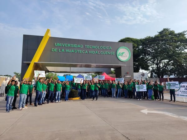 Trabajadores de la UTHH se manifiestan; exigen firma de condiciones generales de trabajo