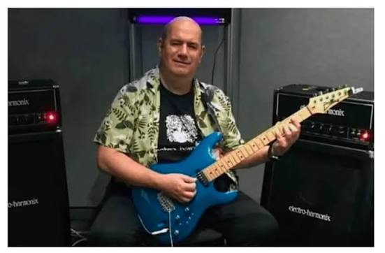 La música pierde al gran guitarrista del TRI y El Haragán