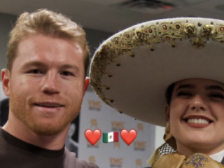 ‘Canelo’ Álvarez defiende a Camila Fernández tras error interpretando el Himno Nacional