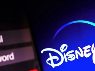 Disney+ comienza a eliminar cuentas compartidas e impone pago por ‘miembro extra’