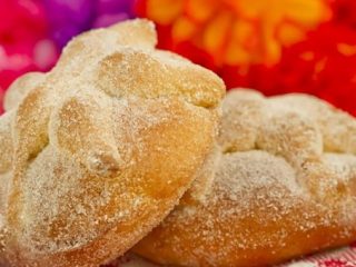 Conoce el perfume con aroma a Pan de Muerto