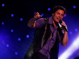 Organización animalista pide a Chayanne renombrar su canción ‘Torero’ por ‘Bombero’