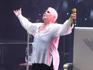 Lupita D'Alessio dará concierto GRATIS en el Zócalo